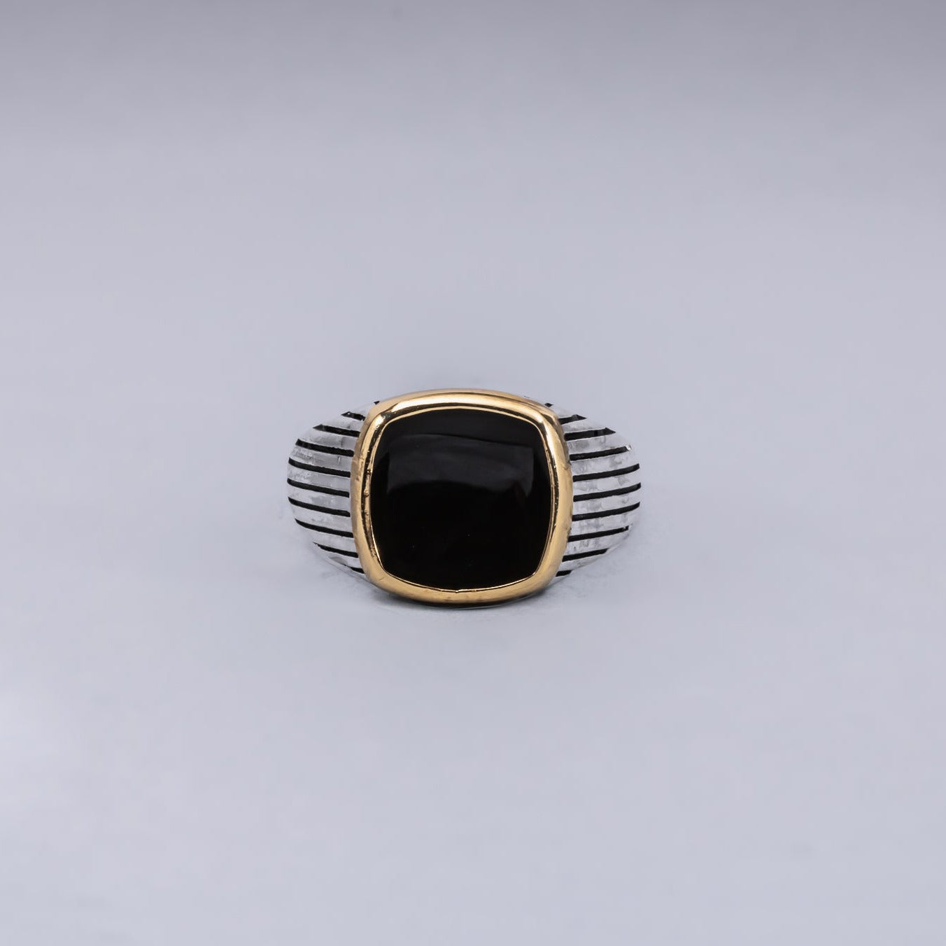 #AC155 - Anillo De Caballero De Plata - AI6.1