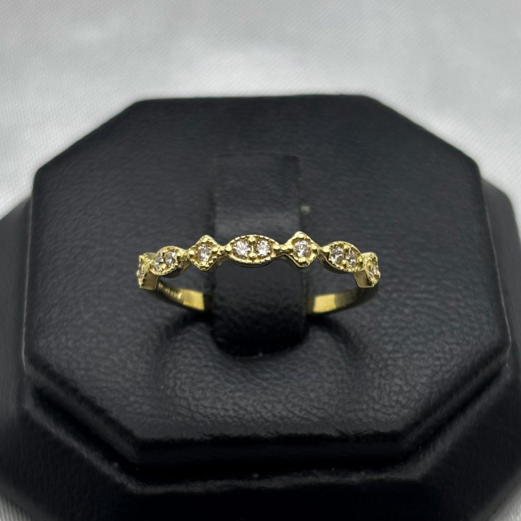 #AD10136 - Anillo Con Piedras De Zirconia Oro 10K - K01/1.5