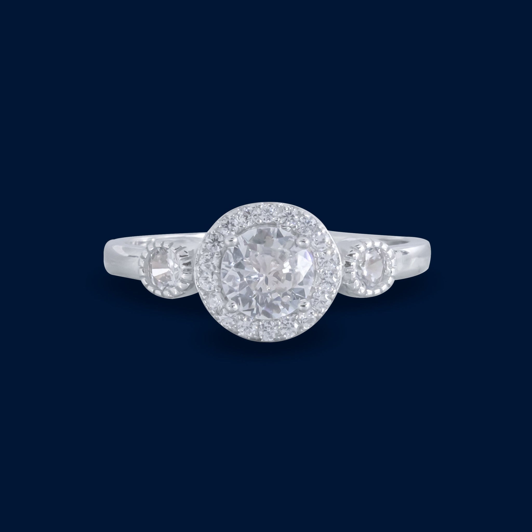 #AD224 - Anillo Solitario Triple Piedra Zirconia Circular Baño Rodio Plata - IP2.8