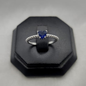 #AD357 - Anillo Corazón Central Piedra Zirconia Plata - PU1.8
