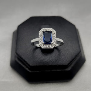 #AD358 - Anillo Solitario Piedra Zirconia Cuadrada Central Plata - B10/2.0