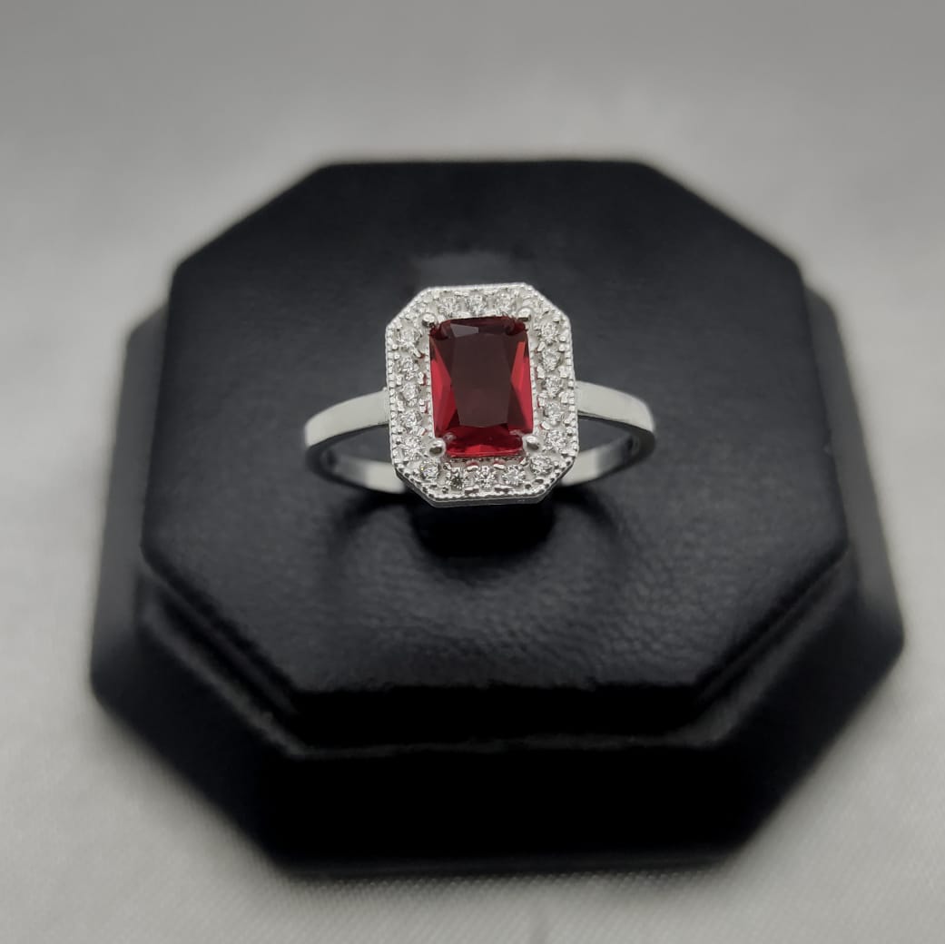 #AD358 - Anillo Solitario Piedra Zirconia Cuadrada Central Plata - B10/2.0