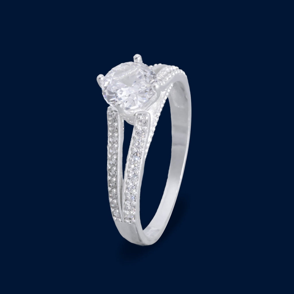#AD364 - Anillo De Dama Con Zirconia Solitario Plata - F2.9