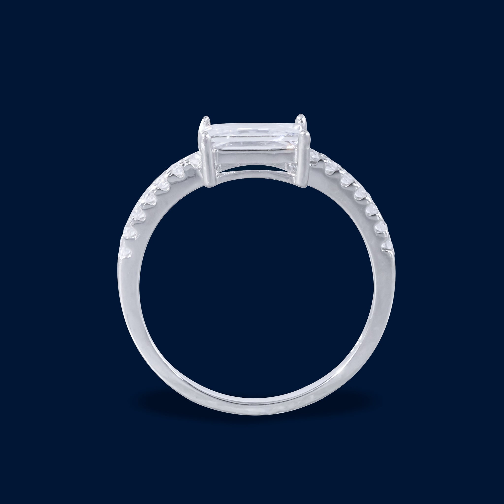 #AD378 - Anillo Solitario Piedra Zirconia Cuadrada Baño Rodio Plata - IP2.6