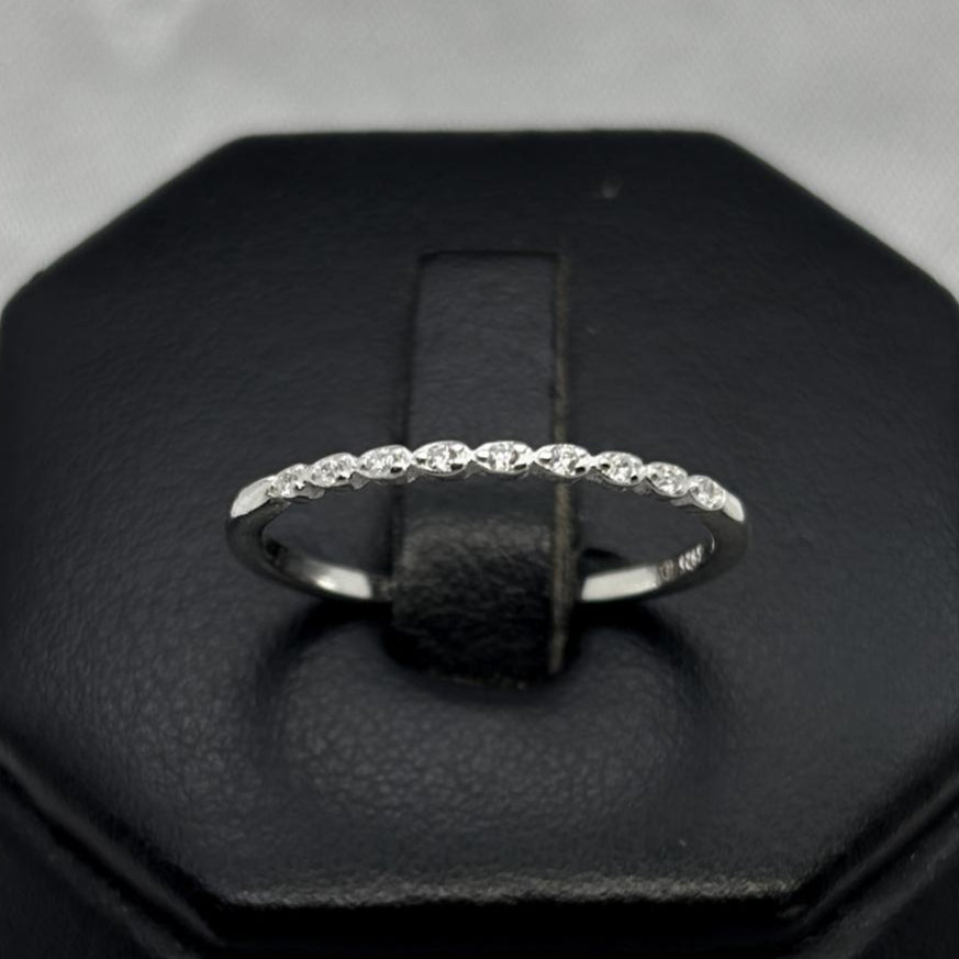 #AD440 - Anillo Con Piedra De Zirconia Plata - B12/1.0