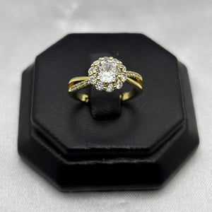 #AOL149 - Anillo Ajustable Flor Con Zironia Oro Laminado 18K