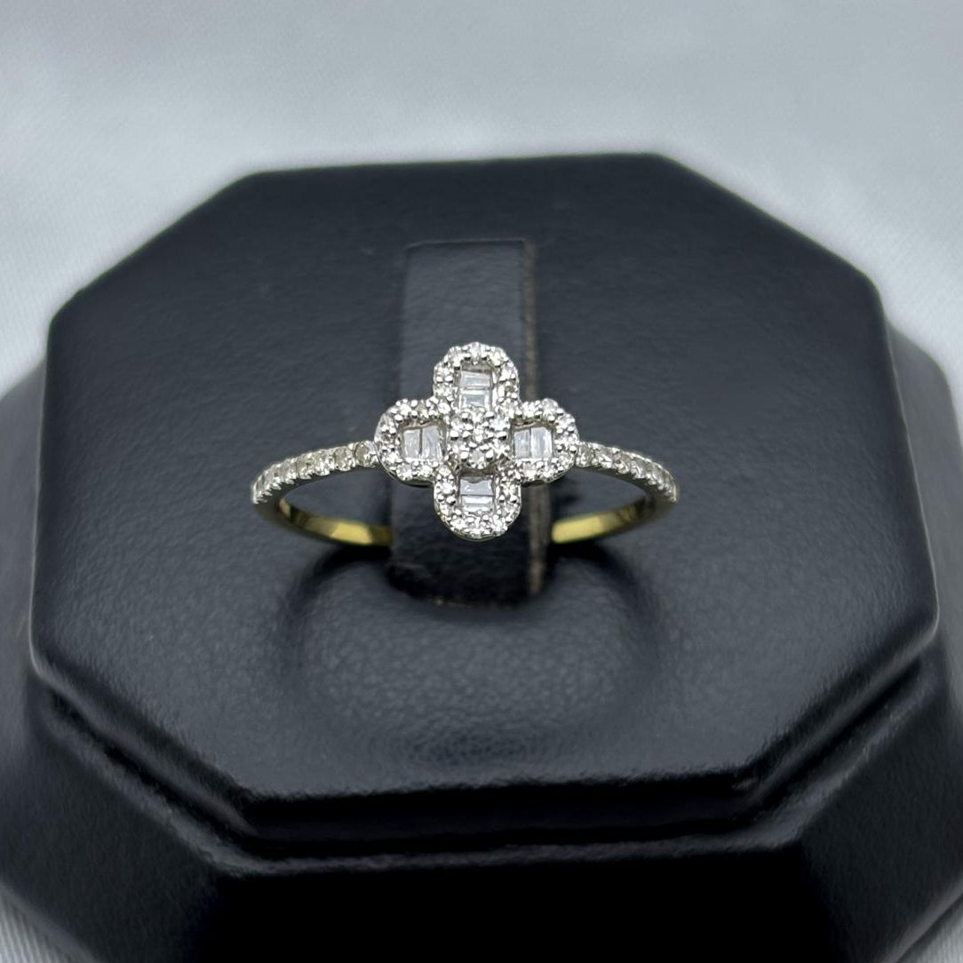 #ADX10101 - Anillo Trébol Tipo Van Cleef Con Diamante Natural Oro 10K - MX275