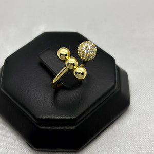 #AOL154 - Anillo Ajustable Esferas Con Piedra Zirconia Oro Laminado 18K