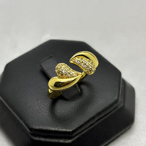 #AOL159 - Anillo Ajustable Doble Corazón Inflado Con Piedra Zirconia Oro Laminado 18K