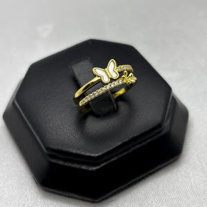 #AOL163 - Anillo Ajustable Flor Y Mariposa Piedra Zirconia Oro Laminado 18K