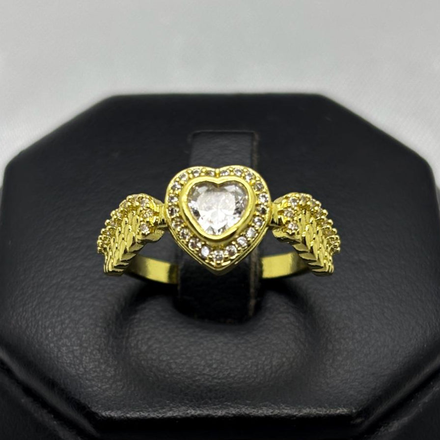 #AOL165 - Anillo Ajustable Corazón Con Alas Piedra Zirconia Oro Laminado 18K