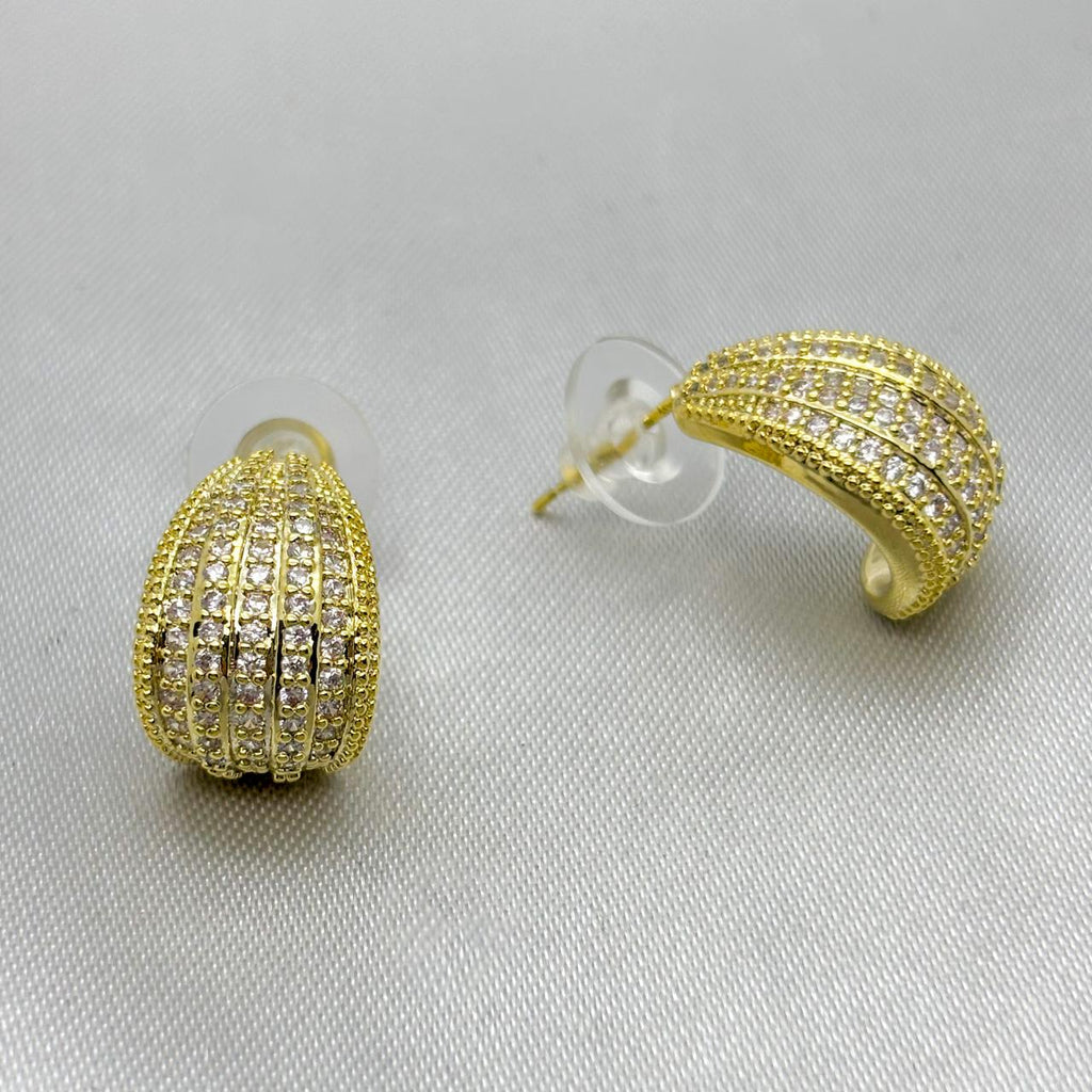 #ARL133 - Arete Gota Con Piedra Zirconia Oro Laminado 18K