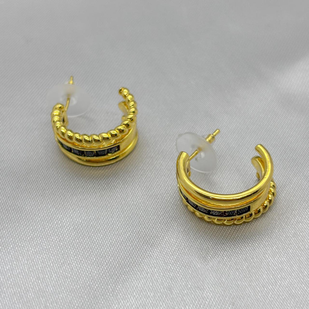 #ARL139 - Arete Con Piedra De Zirconia Oro Laminado 18K