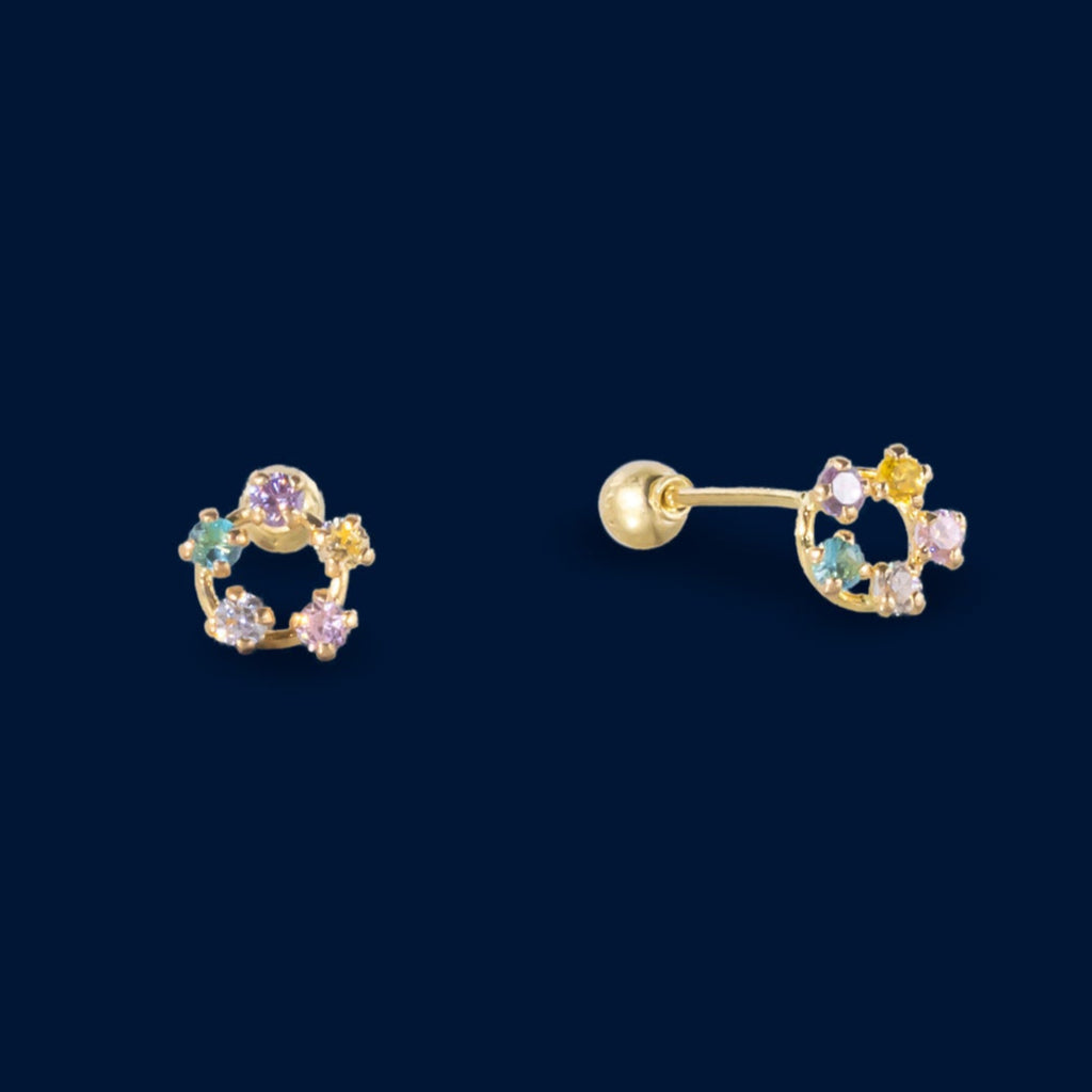 #B10218 - Broquel Circular Con Zirconias De Color Oro 10k