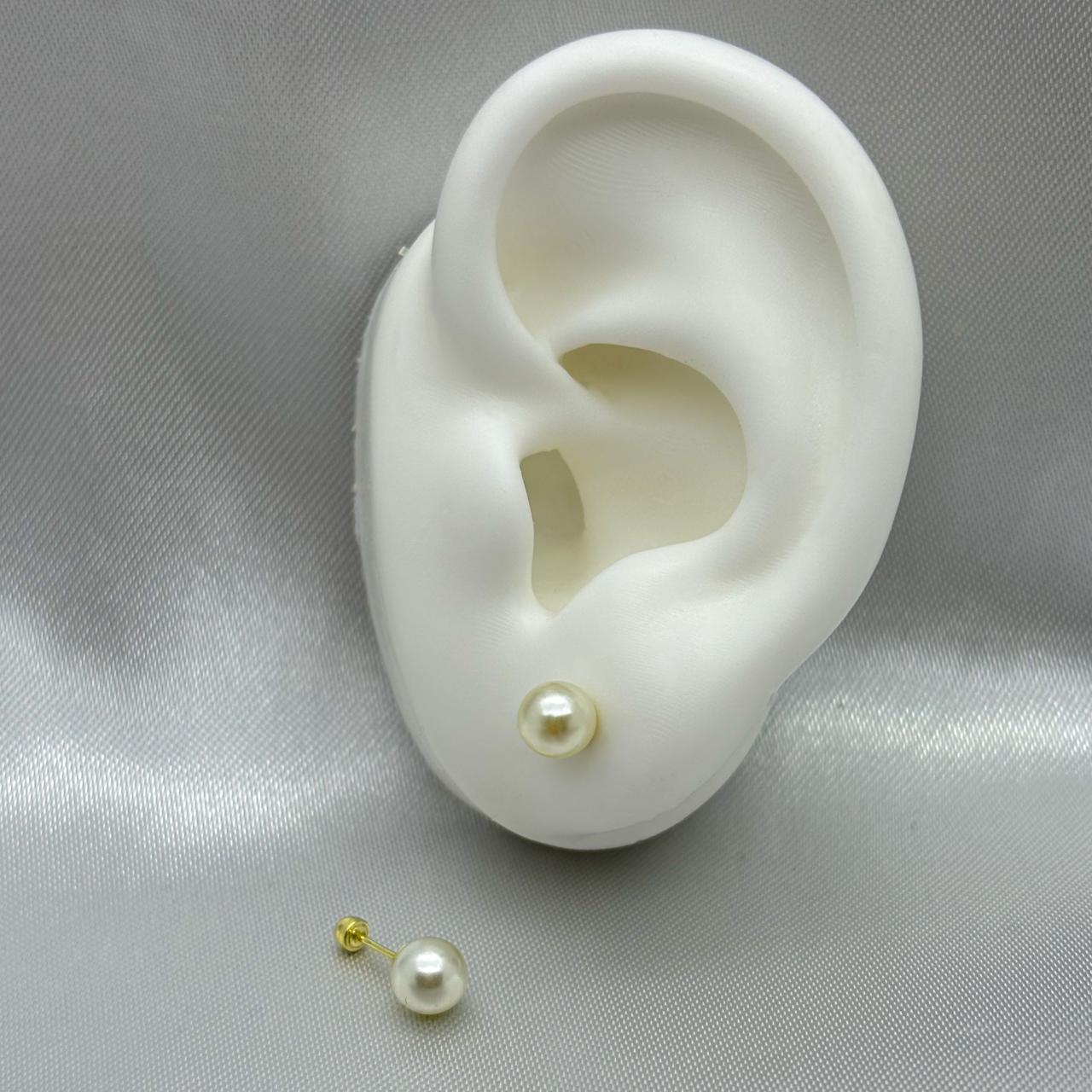 #B10225 - Broquel Con Perla Oro 10K
