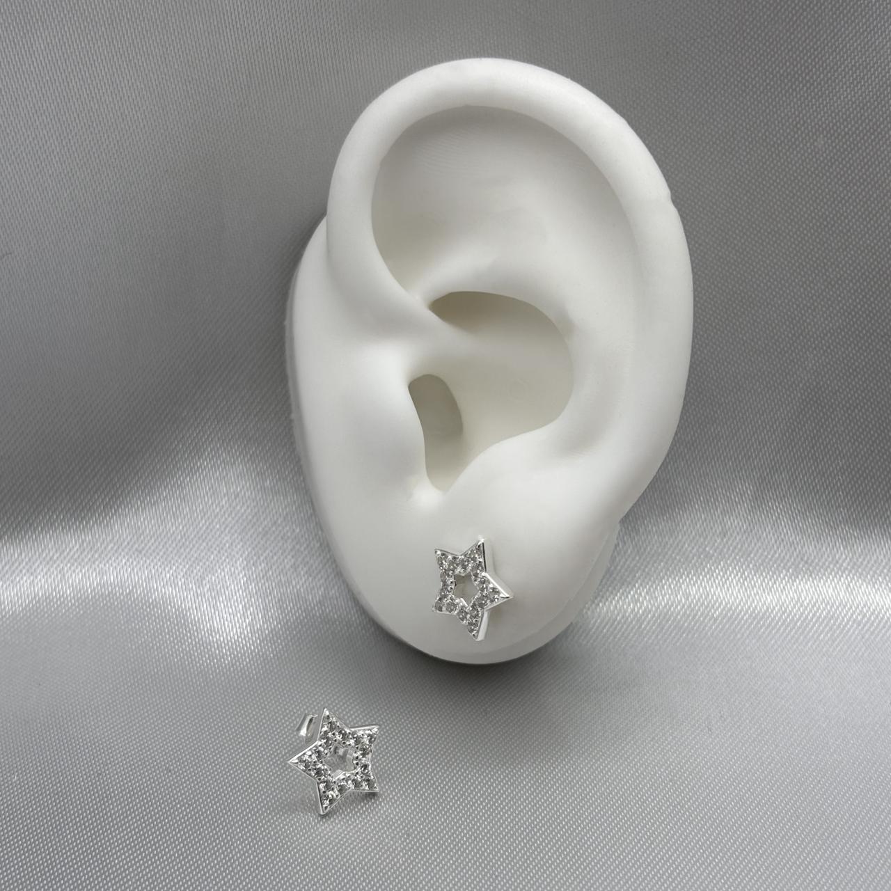 #BR104 - Broquel Estrella Con Piedra Zirconia Plata - LL1.7