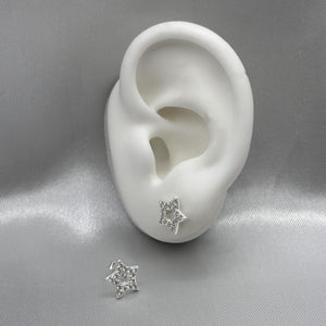 #BR104 - Broquel Estrella Con Piedra Zirconia Plata - LL1.7