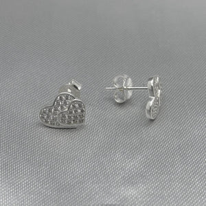 #BR110 - Broquel Doble Corazón Con Piedra Zirconia Plata - LL1.8