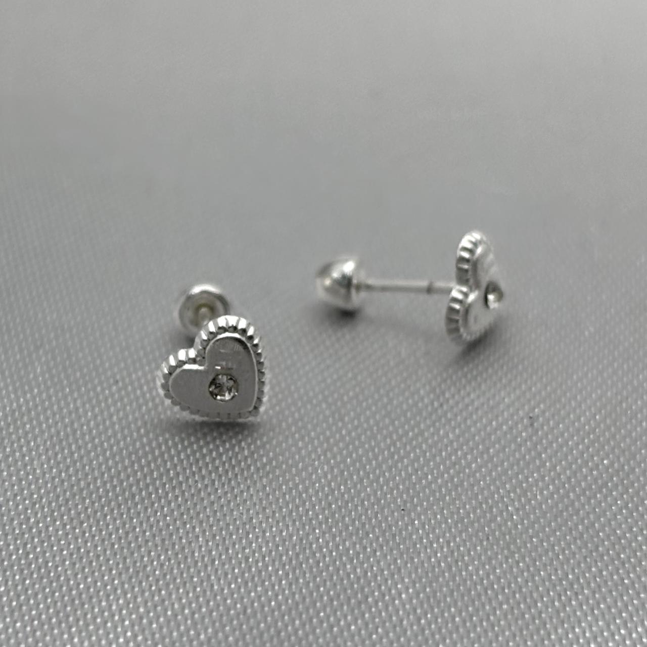 #BR182 - Broquel Corazón Piedra Zirconia Plata - E18