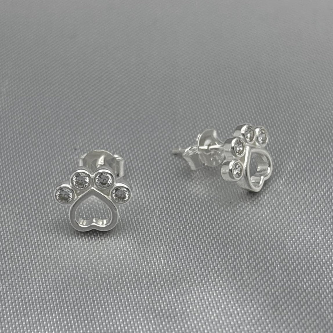 #BR254 - Broquel Huella/Huellita Perro Piedra Zirconia Plata - LL1.7
