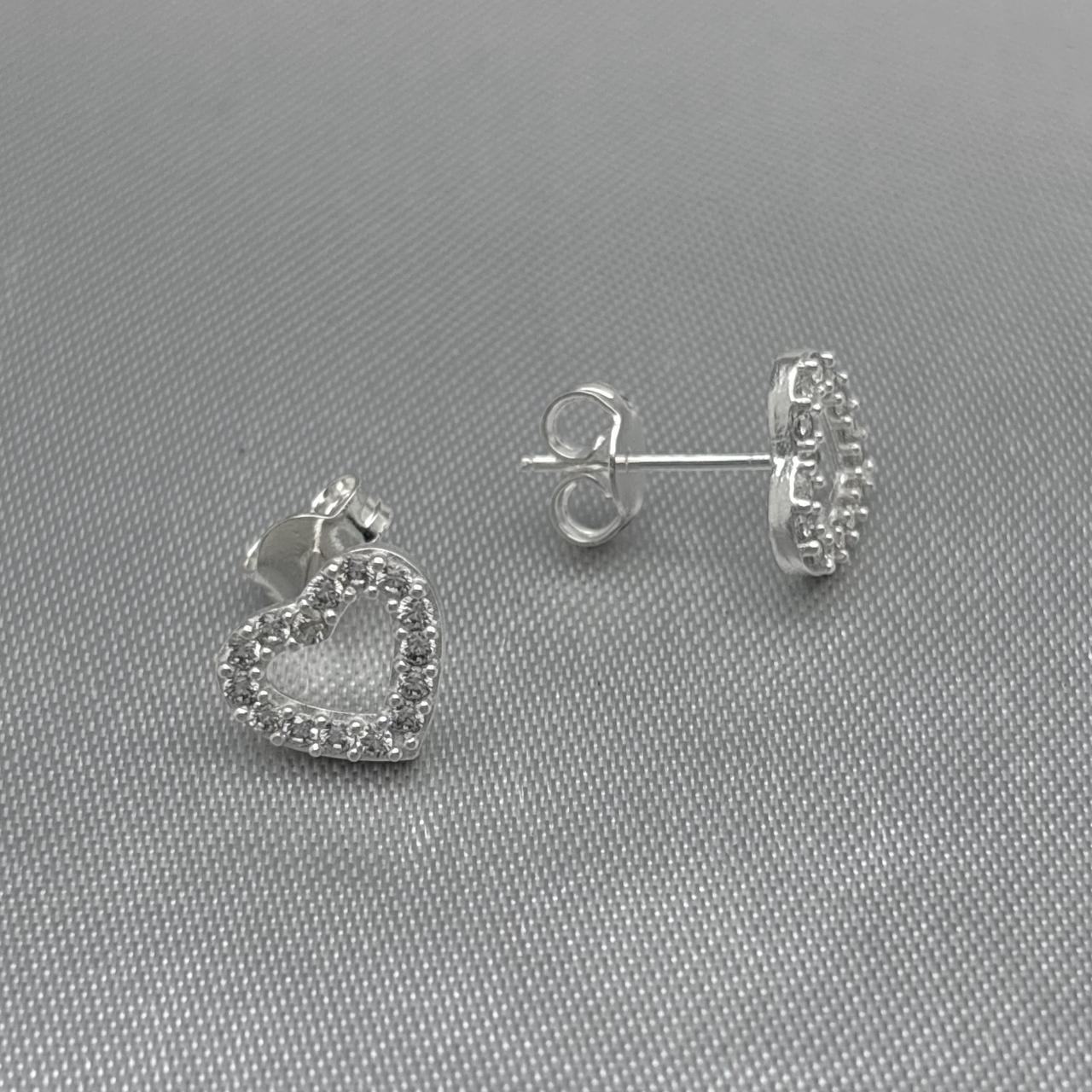 #BR257 - Broquel Corazón Piedra De Zirconia Plata - LL1.3
