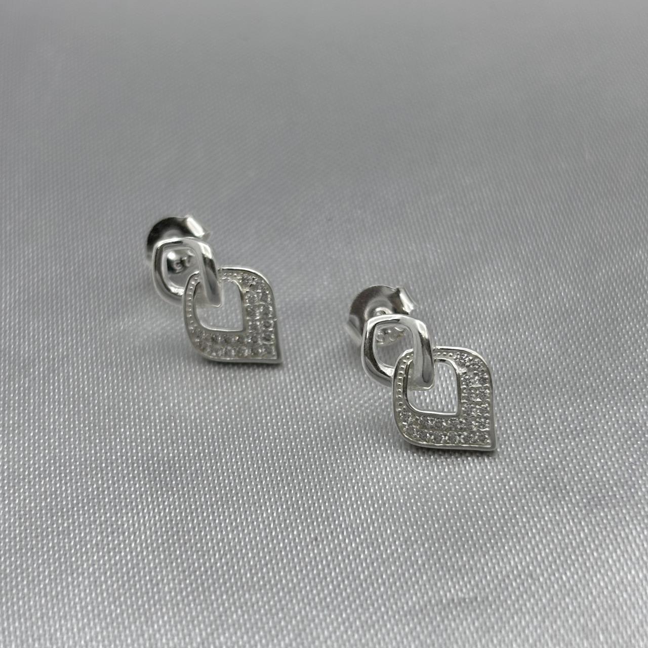 #BR259 - Broquel Con Zirconia Plata - LL1.9