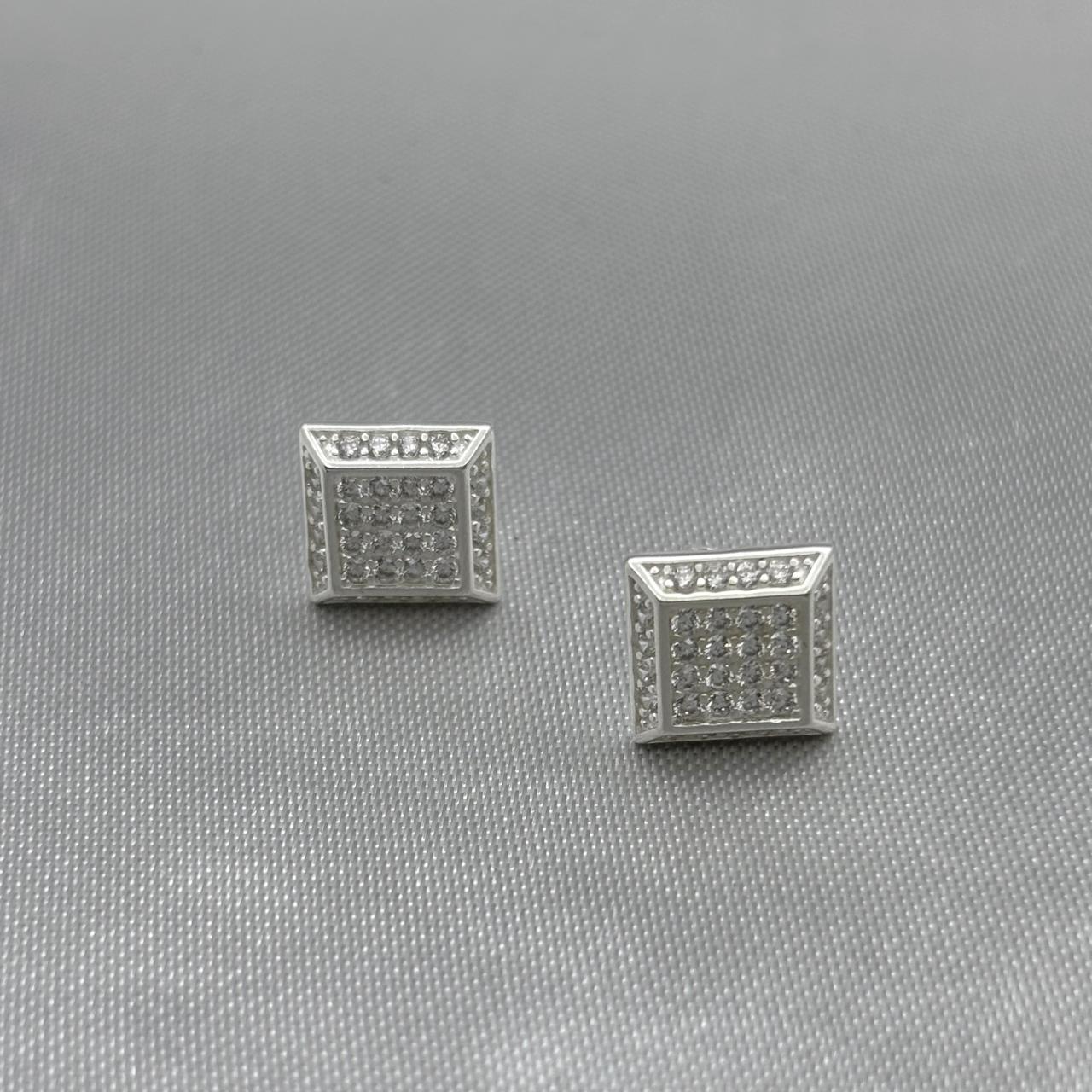 #BR270 - Broquel Cuadro Con Zirconia Plata - LL2.1
