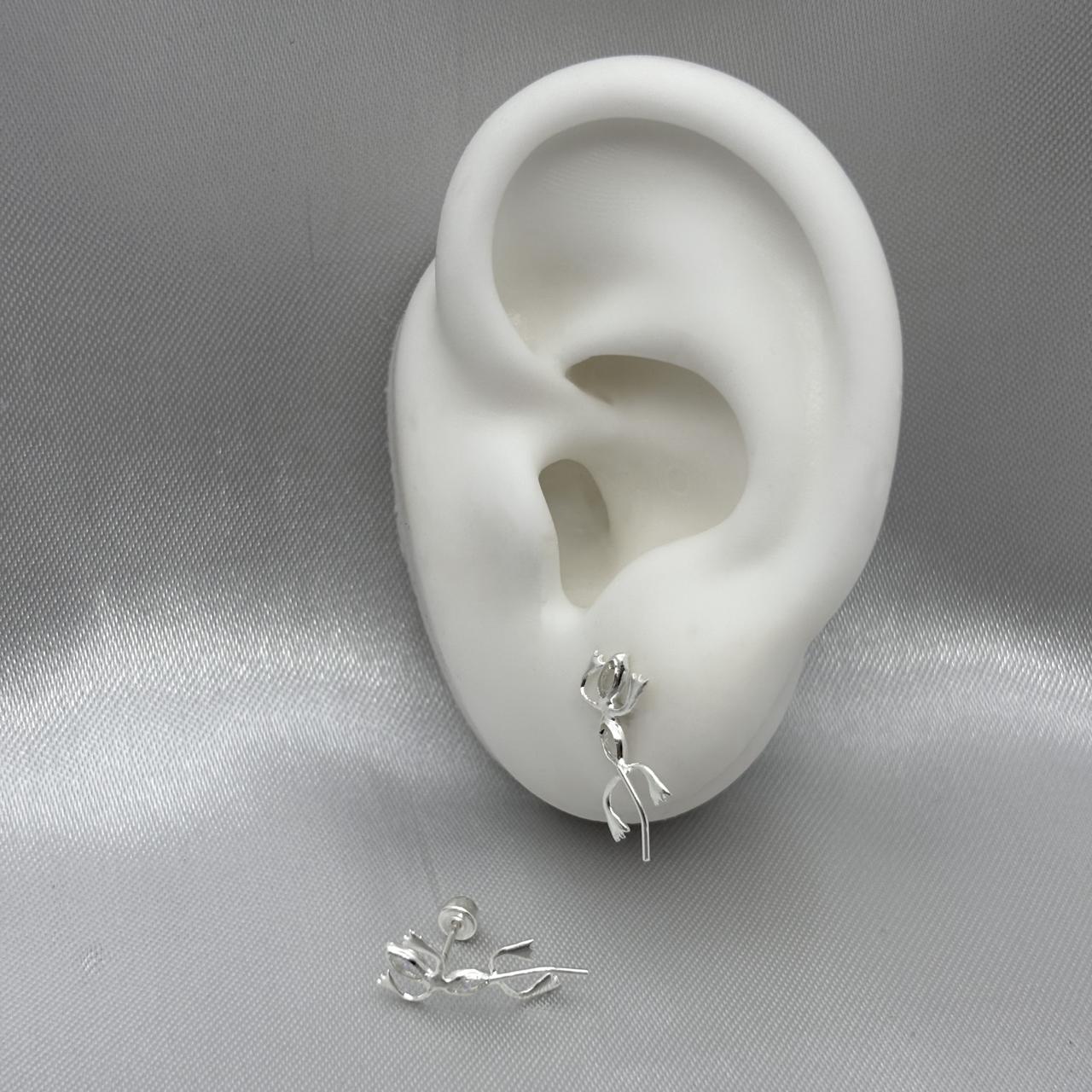 #BR286 - Broquel Lagartija Con Zirconia Plata - F53