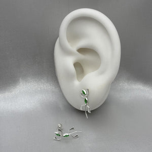 #BR286 - Broquel Lagartija Con Zirconia Plata - F53