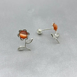 #BR288 - Broquel Flor Con Zirconia Plata - F46
