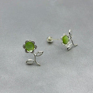 #BR288 - Broquel Flor Con Zirconia Plata - F46