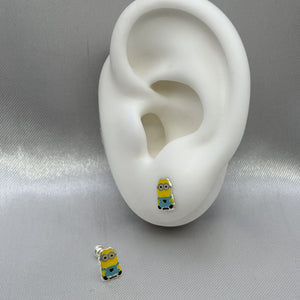 #BR315 - Broquel Minions Stuart Esmaltado Plata