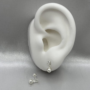 #BR323 - Broquel Perla Y Piedra Zirconia Plata