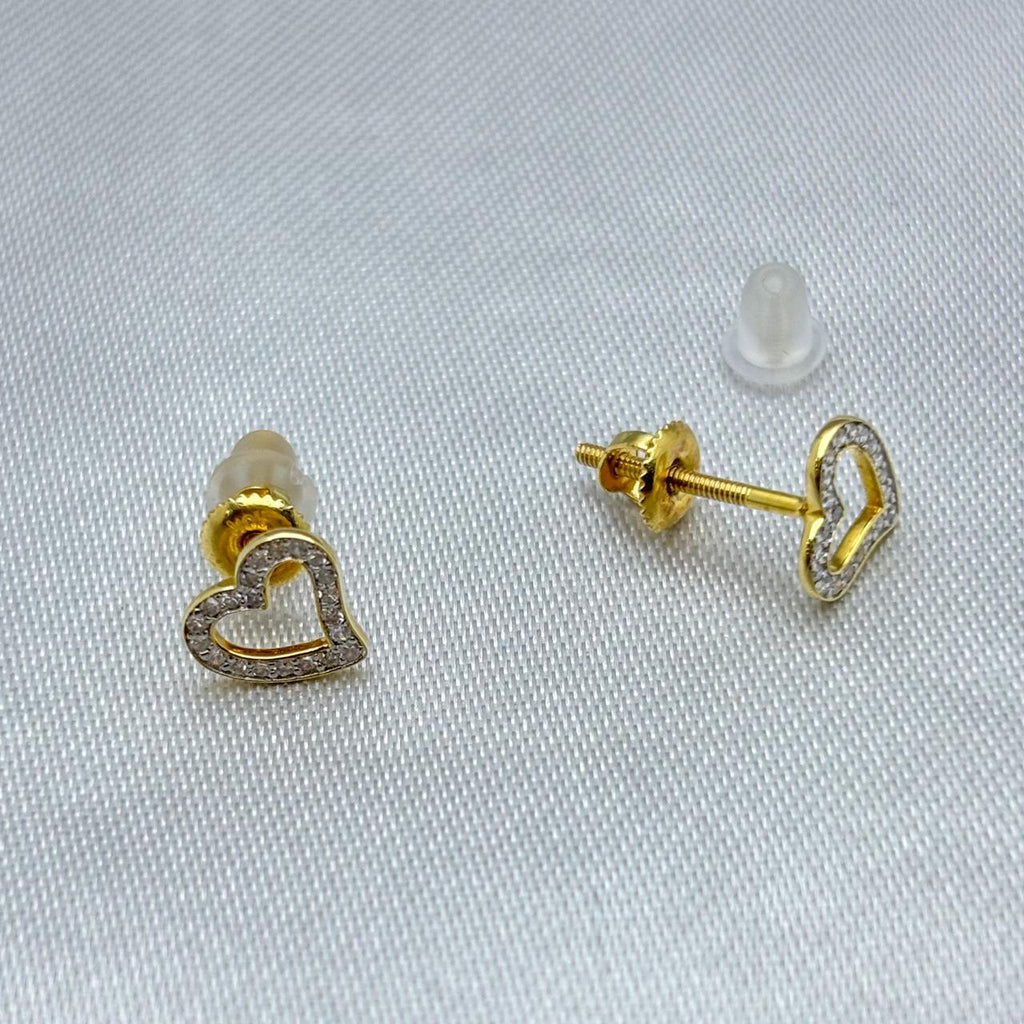 #BX10102 - Broquel Corazón Con Diamante Natural Oro 10K - LX210