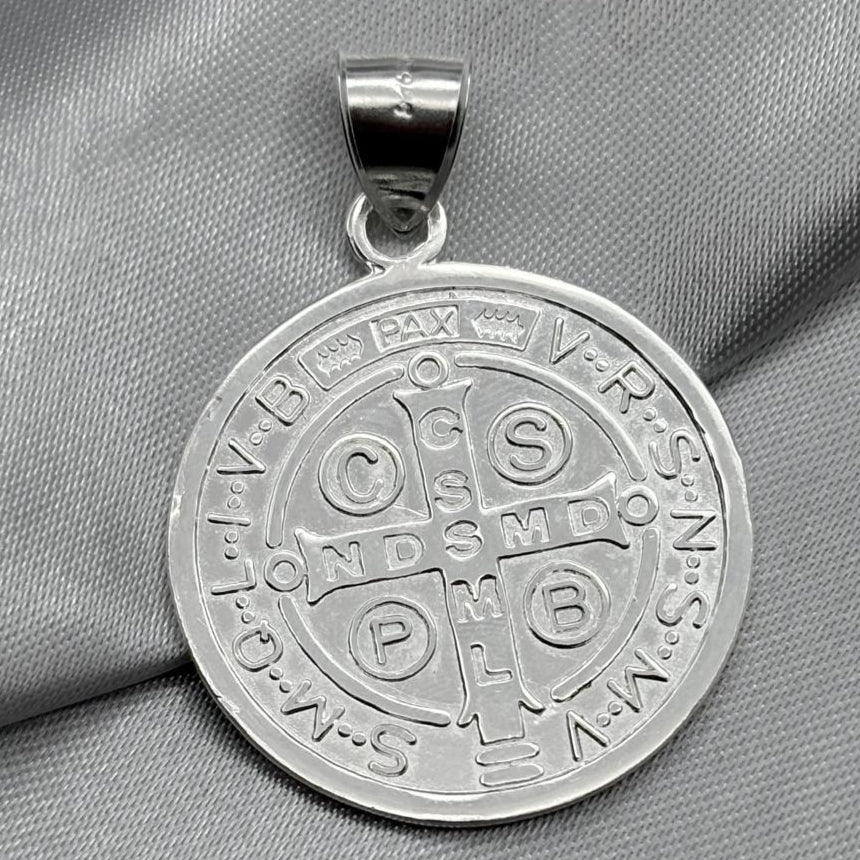 #D173 - Dije/Medalla De San Benito Plata - CE10.8