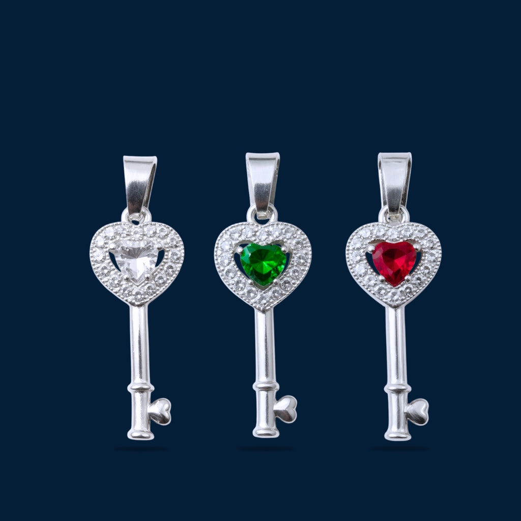 #D192 - Dije Llave Corazón Con Zirconia Plata - B09/1.9