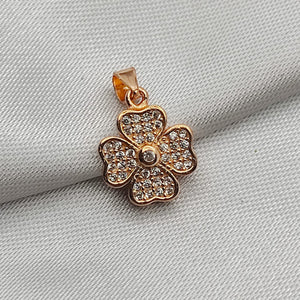 #D219 - Dije Trébol Con Piedra Zirconia Plata - PU1.7