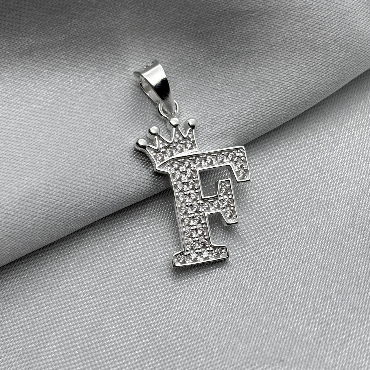 #D593 - Dije Letras Con Corona Y Piedra Zirconia Plata - ZC2.5
