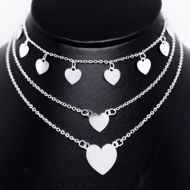 #G237 - Gargantilla Triple Corazones Plata - LL8.1