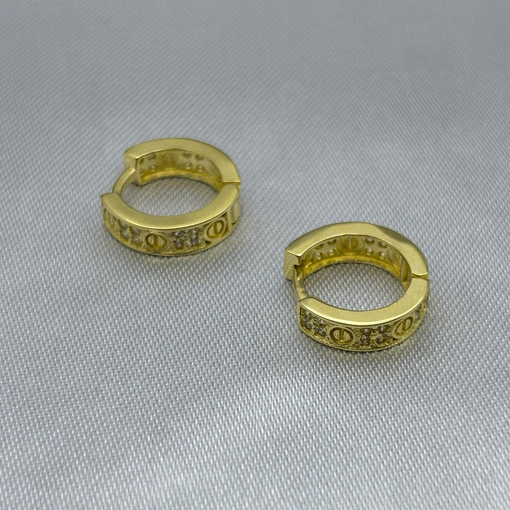 #H10107 - Huggie Tipo Cartier Piedra Zirconia Oro 10K - I04/2.8