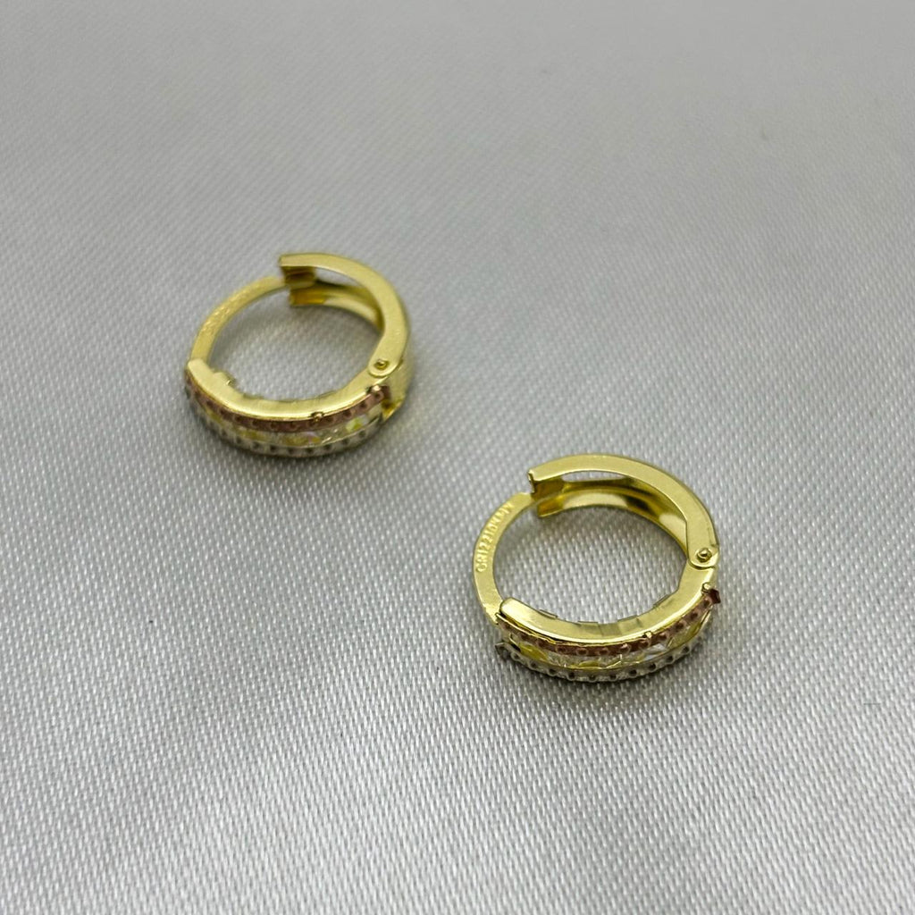 #H10109 - Huggie Con Piedra Zirconia Oro 10K - I01/1.4