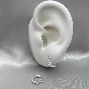 #H127 - Huggie Moñito Con Piedra Zirconia Plata - LL1.3