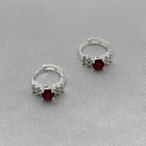 #H195 - Huggie Con Piedra Zirconia Plata - A15/1.7