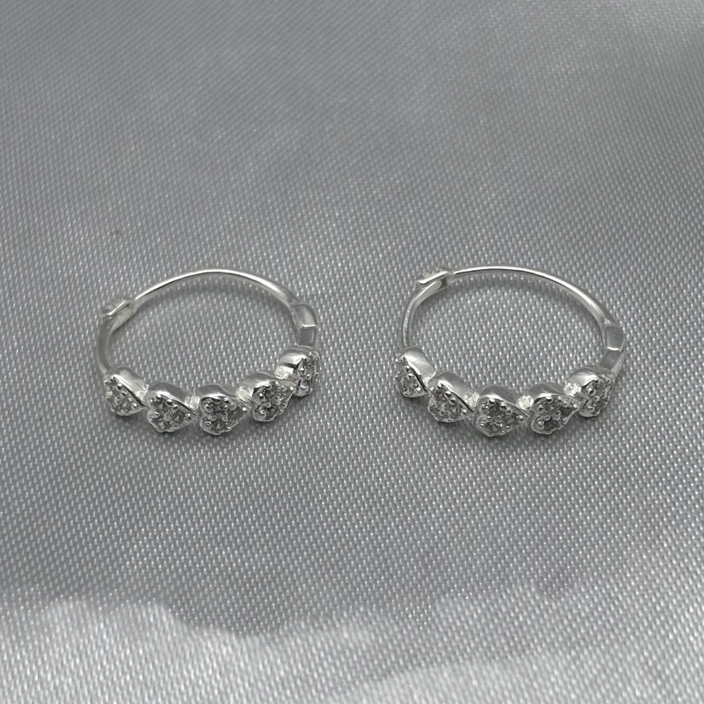 #H171 - Huggie 5 Corazones Con Piedra De Zirconia Plata - LL1.9
