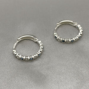 #H201 - Huggie Circular Con Piedra Zirconia Plata - B08/2.6