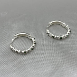 #H201 - Huggie Circular Con Piedra Zirconia Plata - B08/2.6