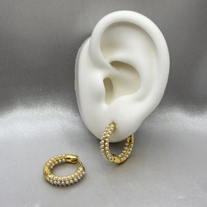 #HOL163 - Huggie Bolitas Oro Laminado 18K