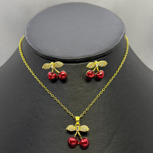 #JOL116 - Juego Gargantilla Y Broquel Cherry/Cerezas Con Zirconia Oro Laminado 18K