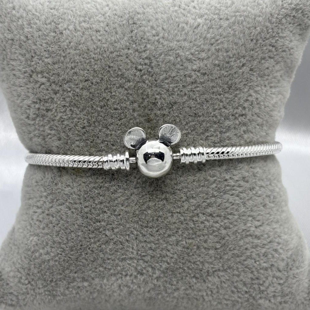#PP121  - Pulsera Para Charms De Mickey Plata - B11/13.7