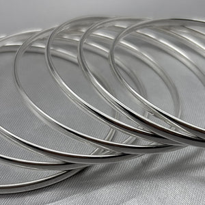 #SE102 - Semanario Circular Liso Terminado Almendrado Plata - CE24.6